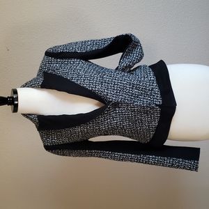 Gorgeous Kenneth Cole Black White & Silver Tweed Blazer  Size 2/ Small